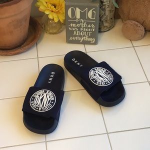 DKNY Adjustable Sliders (#6)